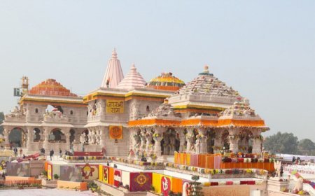 दर्शन में नंबर 1 राम लला तो दान में तिरुपति बाला जी पहले नंबर पर, 2024 में काशी विश्वनाथ से 200% और तिरुपति बाला जी से 600% ज्यादा भक्तों ने राम लला के दर्शन किए