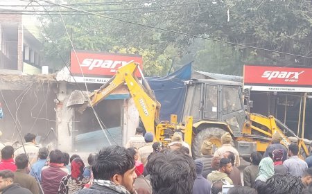 गाजियाबाद के विजय नगर में अवैध क़ब्ज़े पर तीसरे दिन भी चला बुलडोज़र, गौपुरी-माधोपुर के लोगों को भी न्याय की आस बंधी