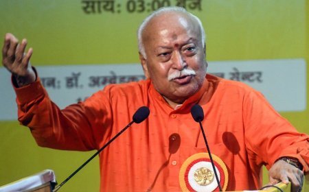 RSS बैन, भगवा और तिरंगा पर क्या बोले मोहन भागवत?