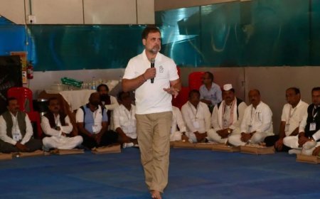 Rahul gandhi को मिली सज़ा! अपने ही इवेंट में देर से पहुंचे तो करने पड़े पुश-अप्स