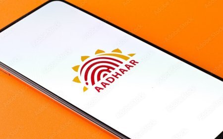UIDAI ने लॉन्च किया नया Aadhaar ऐप — अब आधार कार्ड हमेशा रहेगा आपके फ़ोन में!