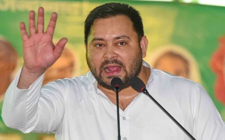 “चुनाव आयोग और अमित शाह मिलकर कर रहे हैं हेरफेर”, तेजस्वी यादव के गंभीर आरोप