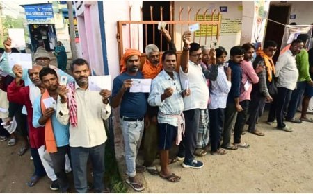 बिहार में वोटिंग का दूसरा चरण  कहीं झड़प, कहीं जनता का गुस्सा दिखा