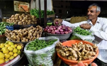 भारत में महंगाई पर लगाम: अक्टूबर में सब्जियां 51% सस्ती, दालें 29% सस्ती हुईं