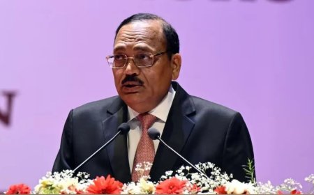 जस्टिस सूर्यकांत बने देश के 53वें CJI, राष्ट्रपति मुर्मू ने दिलाई शपथ