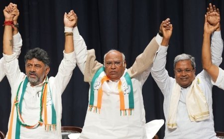 कर्नाटक में CM बदलने की अटकलें तेज़, खड़गे बोले—‘हाईकमान करेगा फैसला