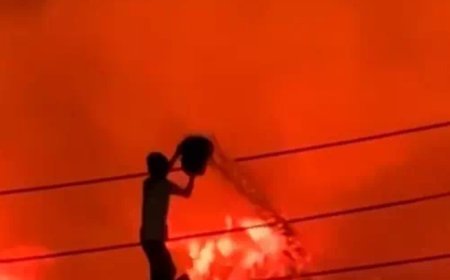 Dhaka fire in slum: ढाका की कोरेल झुग्गी बस्ती में भीषण आग—1,500 से ज़्यादा घर खाक, हज़ारों लोग बेघर