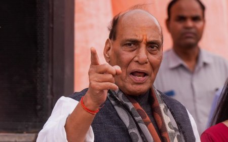 राजनाथ सिंह: नेहरू चाहते थे बाबरी मस्जिद निर्माण सरकारी पैसे से कराएं, पटेल ने रोका